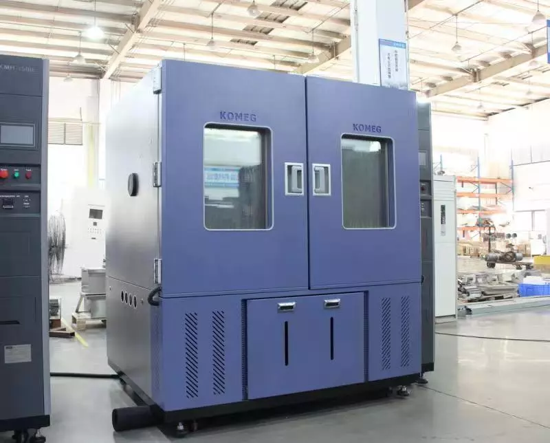 Климатическая камера KMH-1500 (крупногабаритная, тепло-холод-влага) — изображение 2